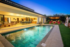 Luxury Beach Villa Vacation